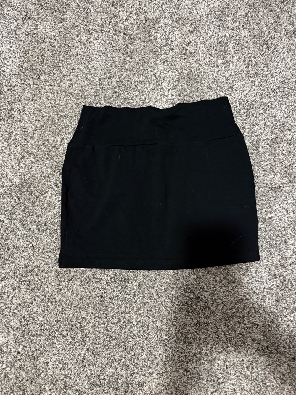 Black Women's Knit Mini Skirt - Classic Everyday Style